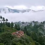 The White Peaks
